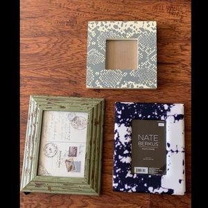 3 picture frames